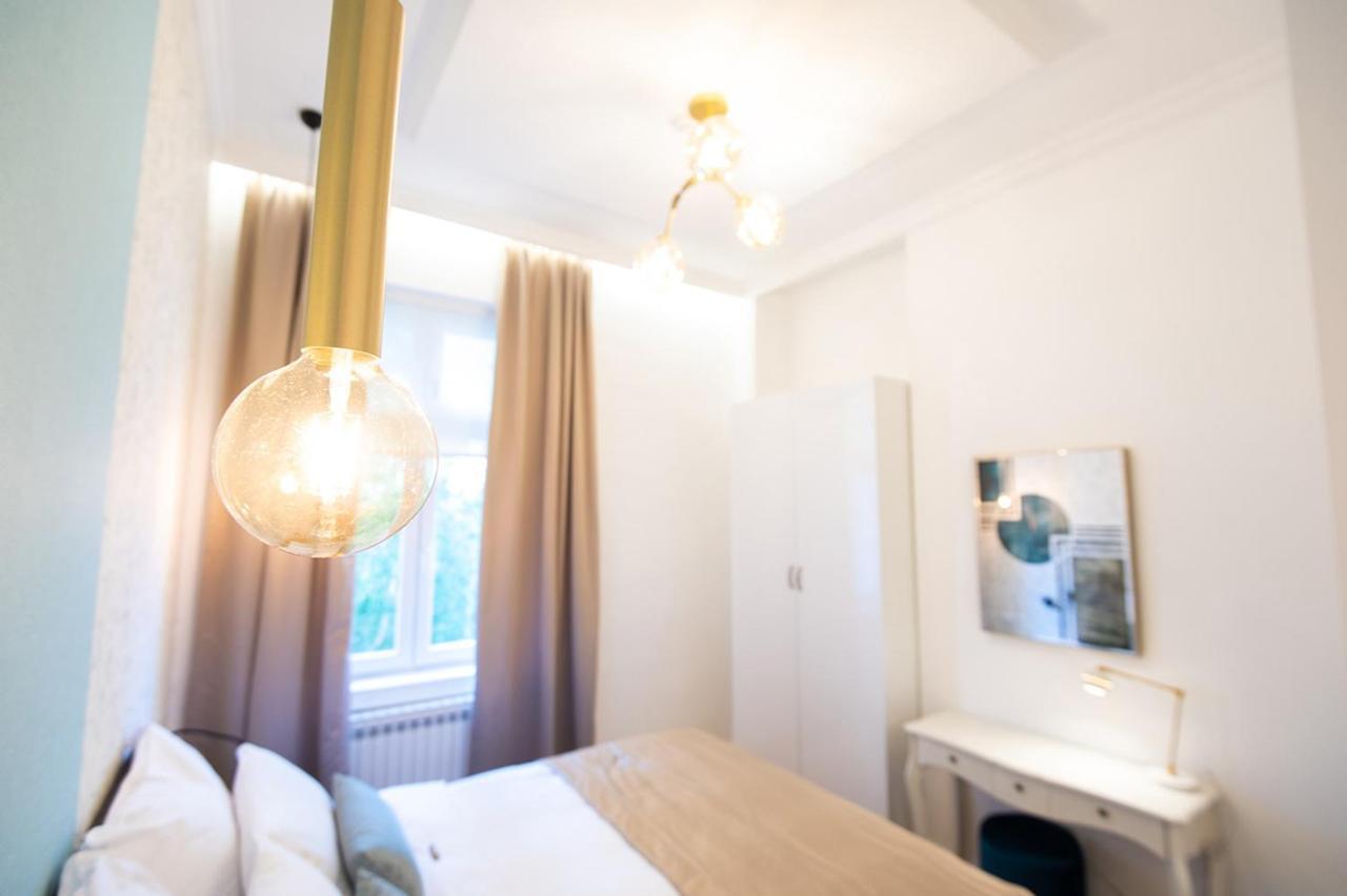 Luxury Suite In City Centre سراييفو المظهر الخارجي الصورة